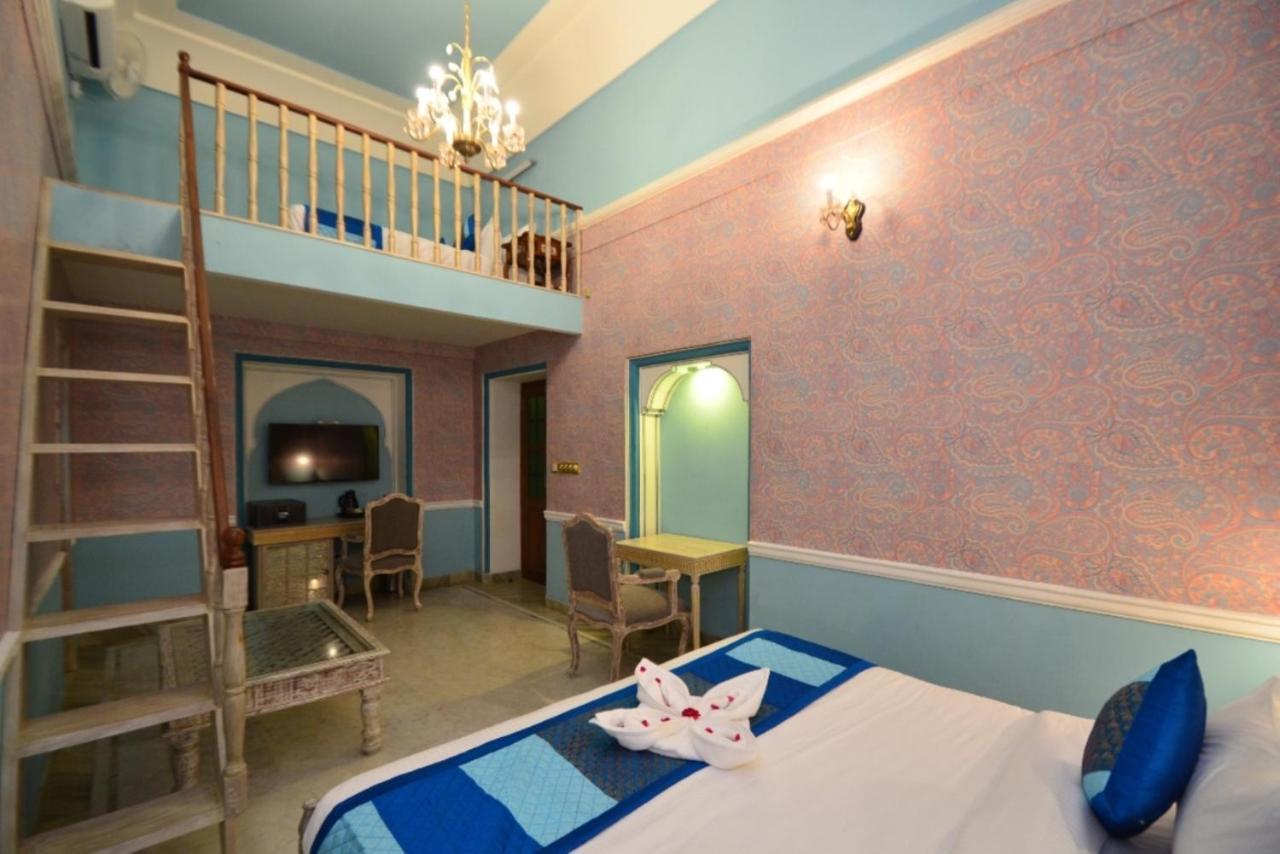Nirbana Palace - A Heritage Hotel And Spa Jaipur Exterior photo